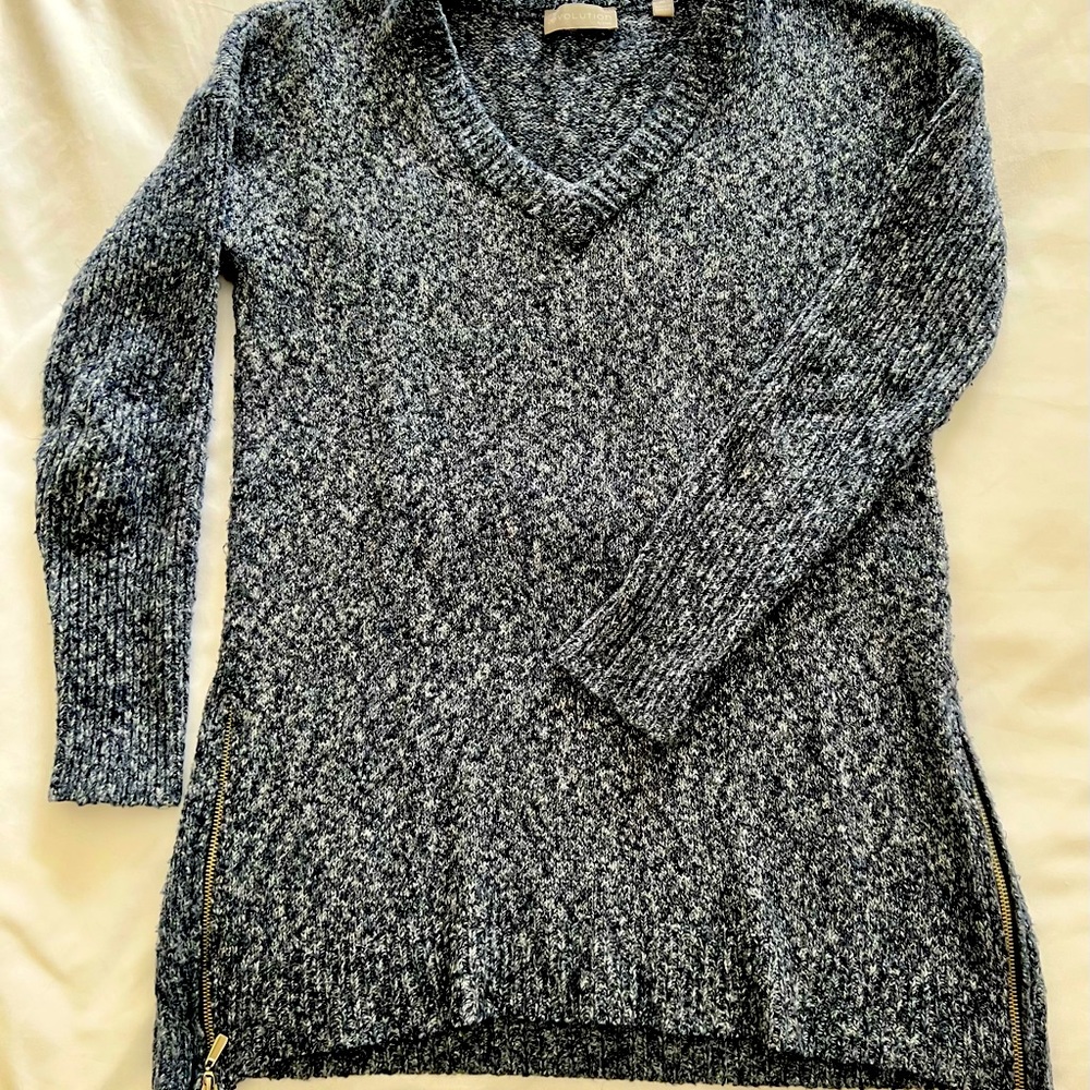 Evolution sweater